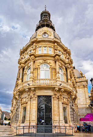 Landmark2