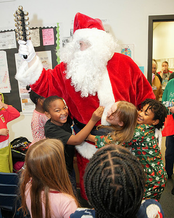 ReavesCNLCSanta 0723