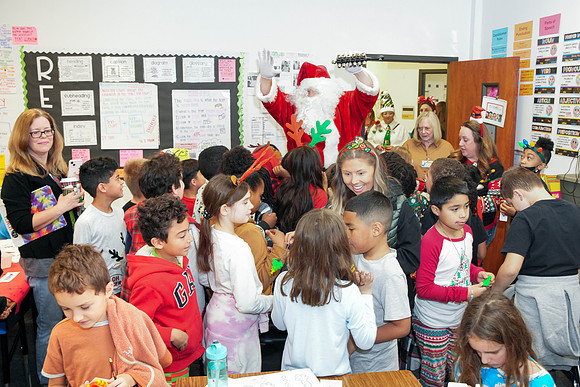 ReavesCNLCSanta 0735