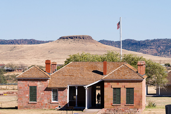 Commanders House