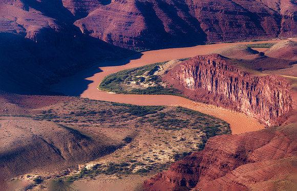 Cutting New Canyon