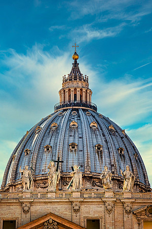 VaticanDome Outside