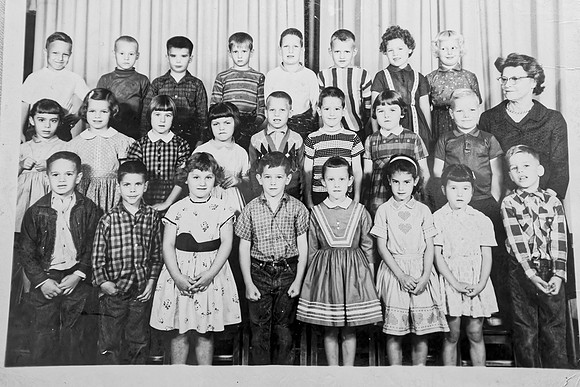 CHS19740627