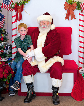 VFWSanta24 00027_upscale